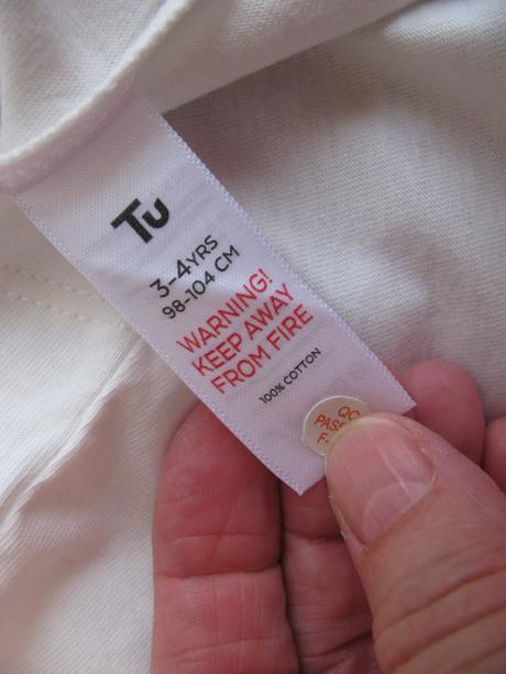 Bílé bavlněné tričko s nápisy, tu,104