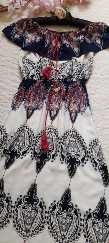 Dlouhé volánové bavlněné letní šaty, m