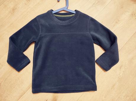 E253    fleesová mikina millets vel. 110, 110