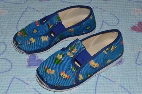 27 28 modré bačkorky bačkory, 27