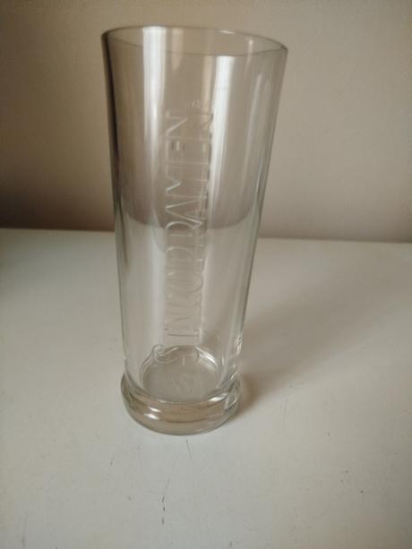 Půllitr staropramen, 