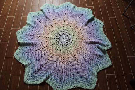 Dvě teplé háčkované přikrývky, 