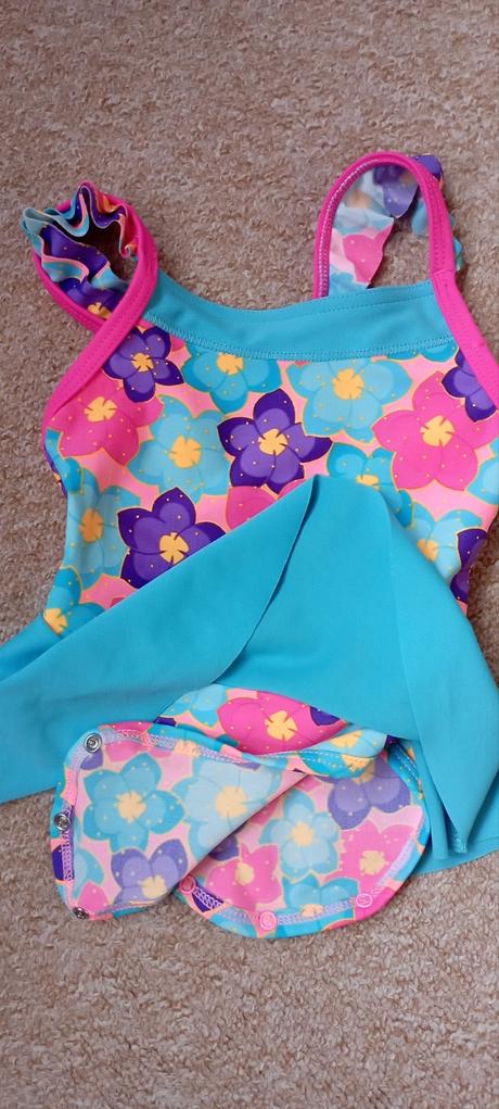 Jednodílné plavky vel."74-80", 74