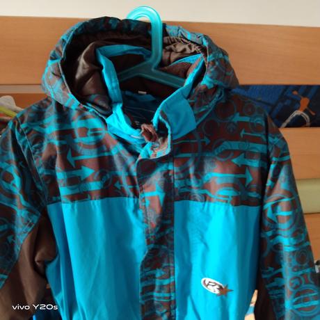 Zimní kombineza, c&a,122