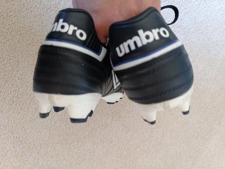 Kopačky umbro vel. 39/40, 39