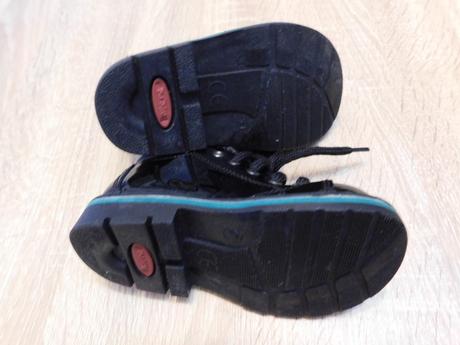 Dětské sváteční botičky, 21