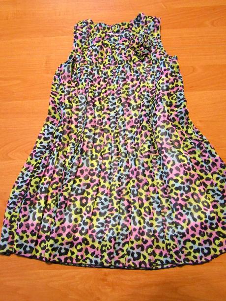 Letní dívčí šatičky vel 122-128, 128