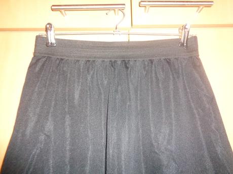 Krásná černá sukně, terranova,l