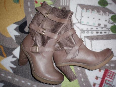 Boty-kozačky s kožíškem, baťa,40