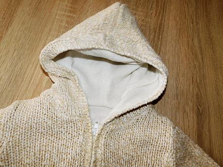 Pletený svetřík, 62