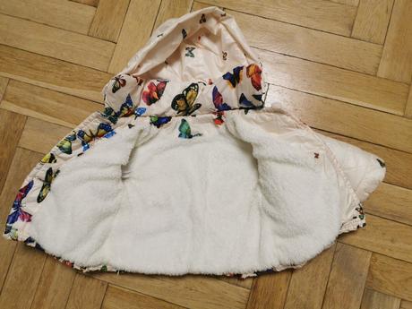 Zimní bunda s odepinací kapucí u vel. 74, 74