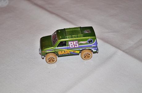 Auto hot wheels angličák,