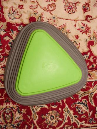 Gonge skákací říční kámen,