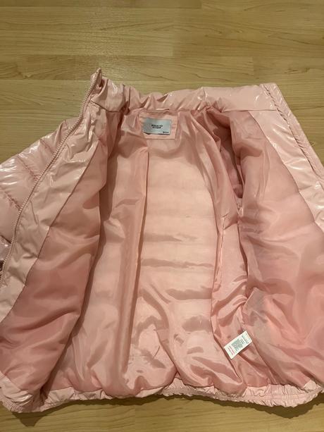 Zimni perova bunda, 164