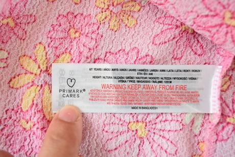 Šaty vel. 6 - 7 let, primark,122