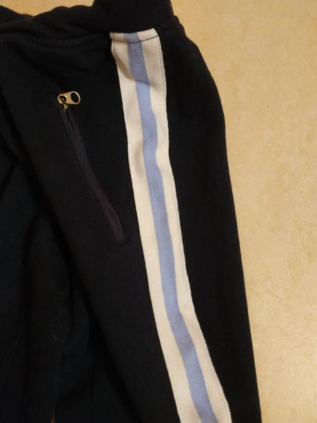 Značkové tepláky vel.128-134, 128