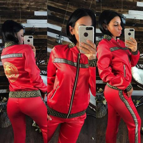 Dámská souprava ve 2 barvách, m