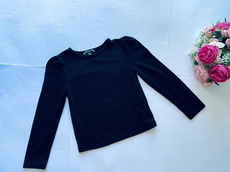 Halenka/ triko - v.4/5 let černé barvy, primark,110