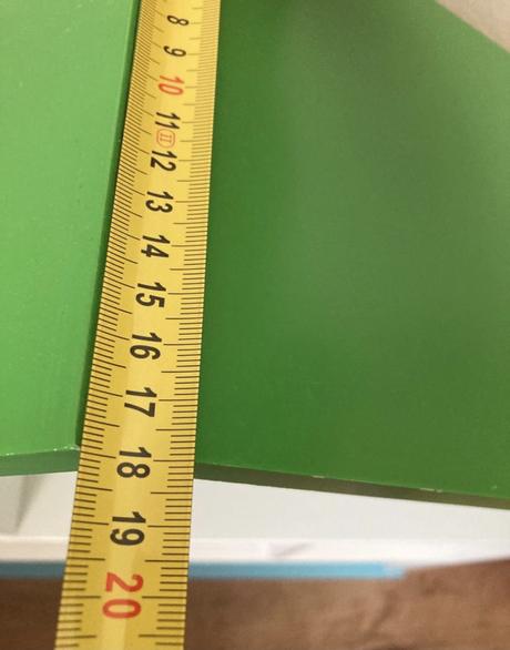 Drevená polička - domček, 