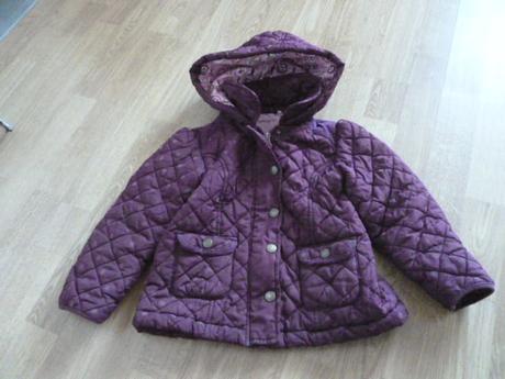 Prošívaná bunda tu 3-4 puntíkatá, tu,104