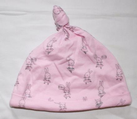 Bd32. jarní bavlněná čepice s králíčky 1,5-2 roky, f&f,86