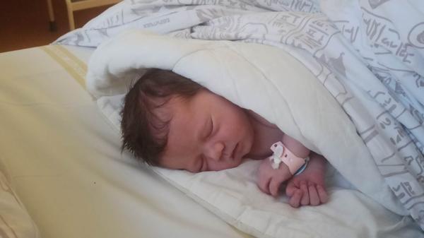 Modřina mezi obočím dítěte. Z čeho a proč se dělá?