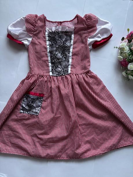 K5/ kostým dívčí - v.7/8 let, 