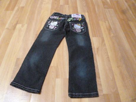 Rifle hello kitty vel. 3-4, 104