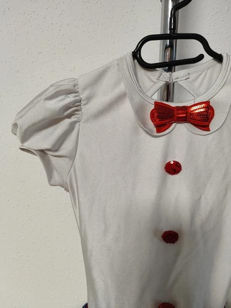 Marry poppins,