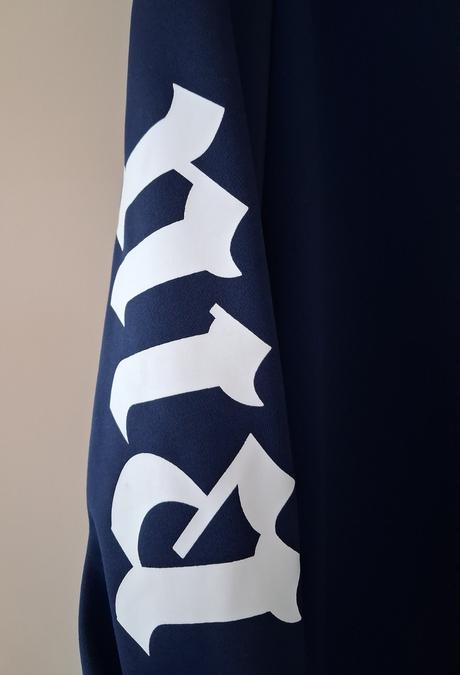 Modrá mikina s kapucí vel. l - xl - n.o.v.á, l / xl