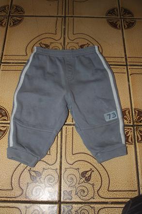 Klučičí tepláky vel. 74, cherokee,74