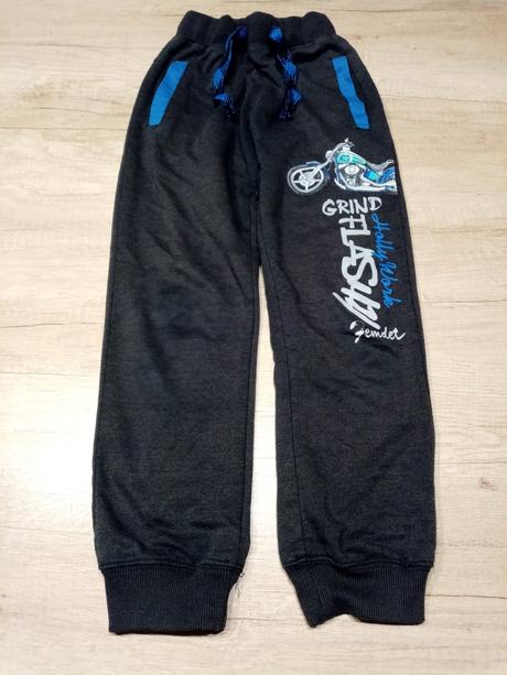 3x tepláky vel. 128/134, kugo,128