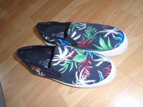 Tenisky vel 38/39 vysoká podrážka květy stélka 24c, 38