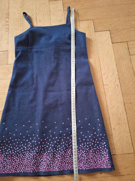 Šaty na ramínka vel. 134, tesco,134