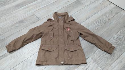 Dívčí parka 122, topolino,122