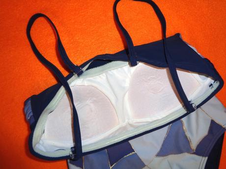 Krásné fialovo - zlaté jednodílné plavky, 38