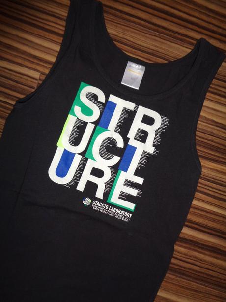 Krásné tmavě šedé letní tílko s nápisem 158/164, staccato,164