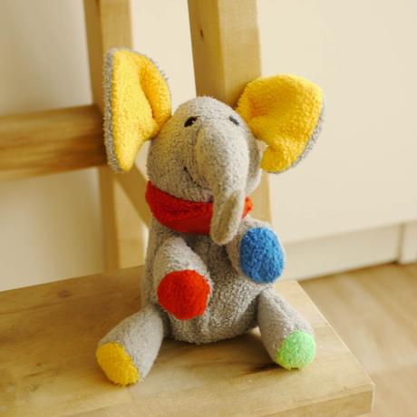 Chrastici male plysove slune,