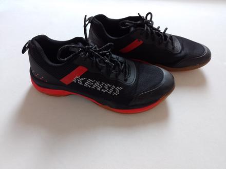 Sálovky kensis 43, 43