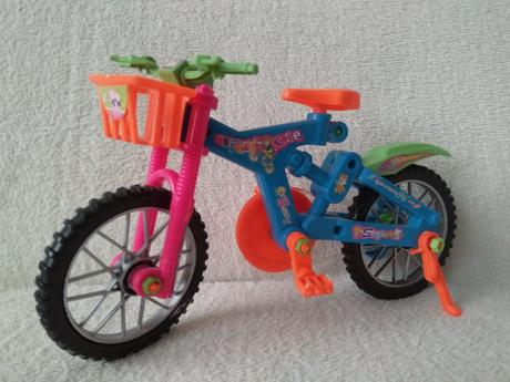 Jízdní kolo pro panenky,