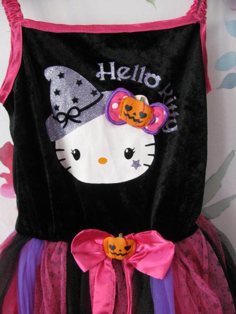 Karneval-krásná helloweenská hello kitty, 
