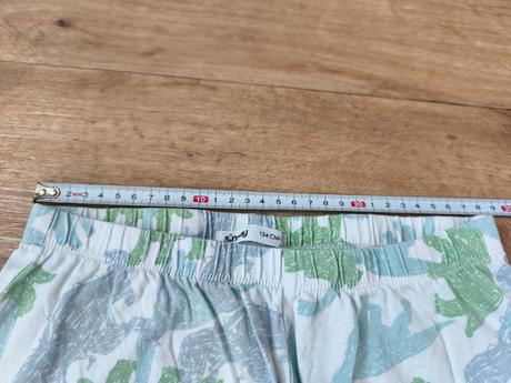 Pyžamo s dinosaury, sinsay,134