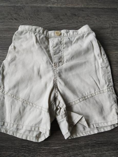 Béžové kraťasy, cherokee,92