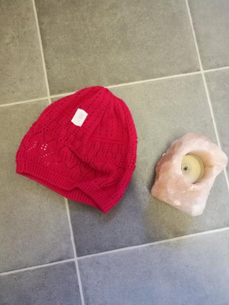 Dívčí háčkovaná čepice, 56