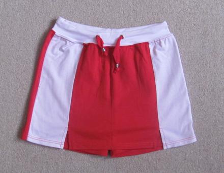 Kraťasy / sukně, 128