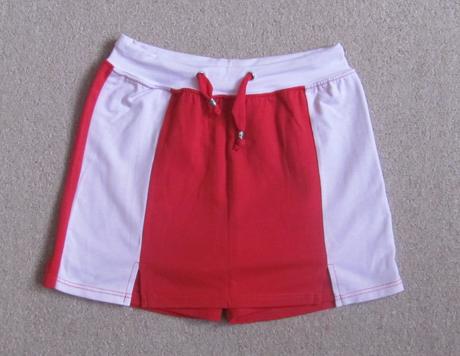 Kraťasy / sukně, 128