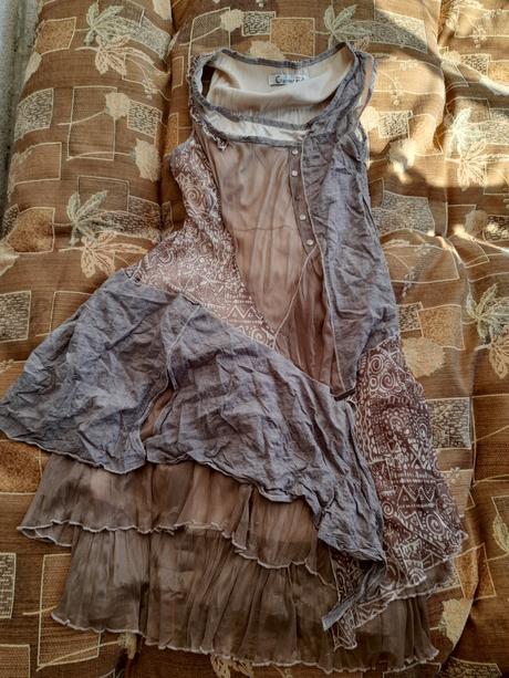 Speciální značkové letní dámské šaty, s