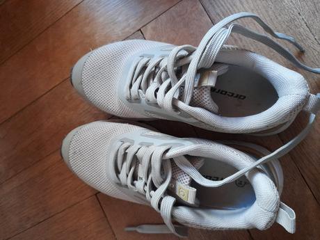 Boty sportovní arcore sportissimo vel 36. na holku, 36