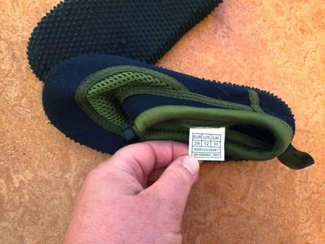 Dětské neoprénové boty do vody vel. 29,