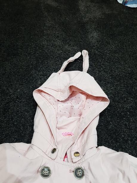 Dívčí bunda značky h&m. velikost 5-6 let., h&m,110